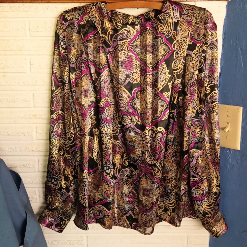 Maxilou Woman's Blouse